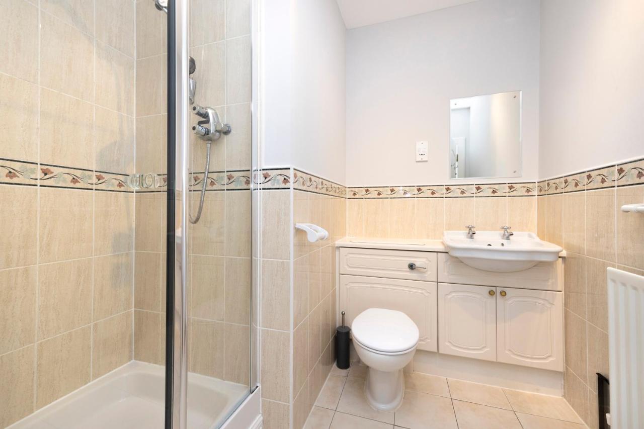 Apartmán Joivy Modern Flat With Free Parking EDI Exteriér fotografie
